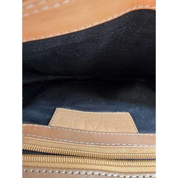 Vintage Tan Leather Crossbody Bag With Adjustable Strap & Multiple Compartments - Picture 4 of 12